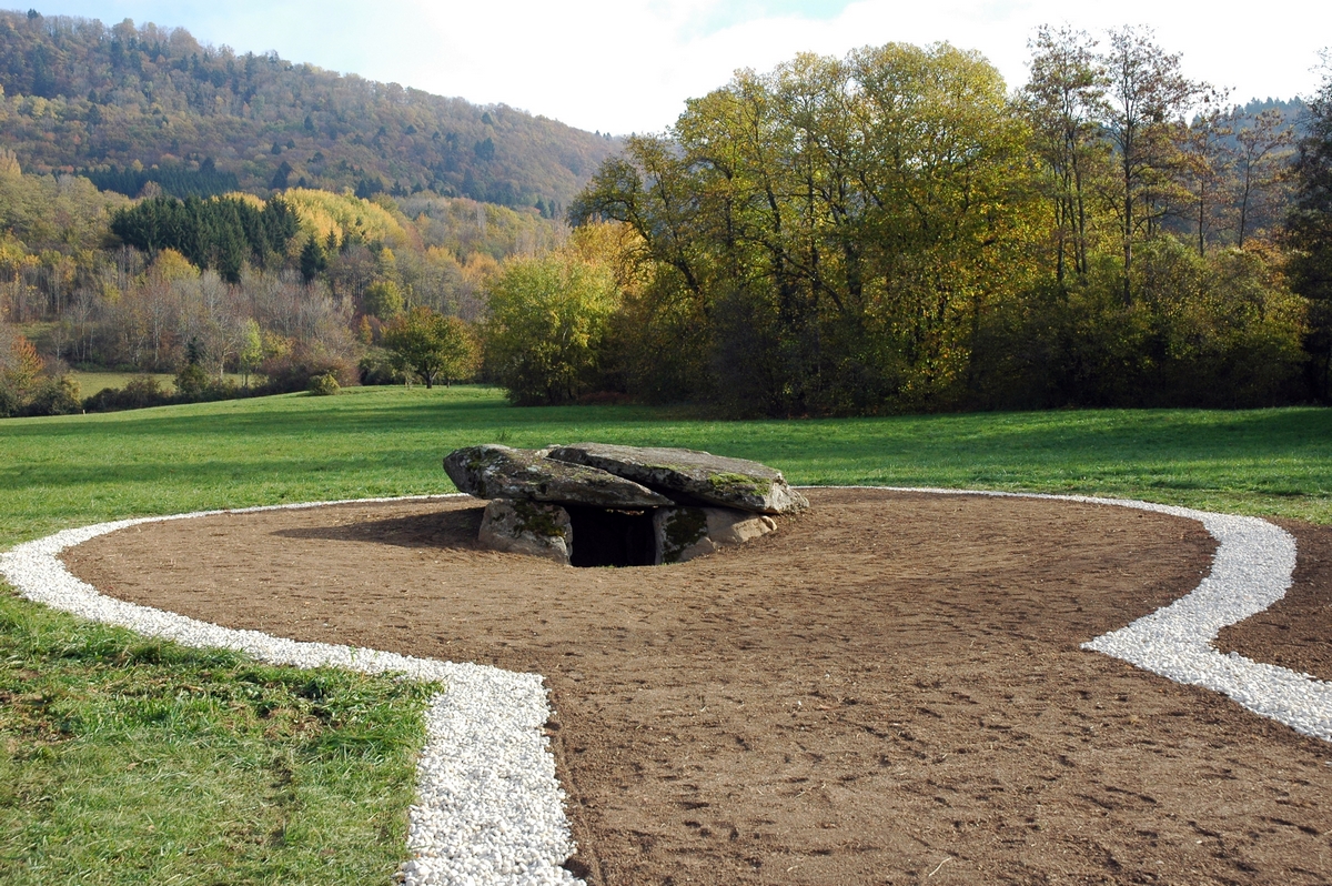 La cave aux fées 2006