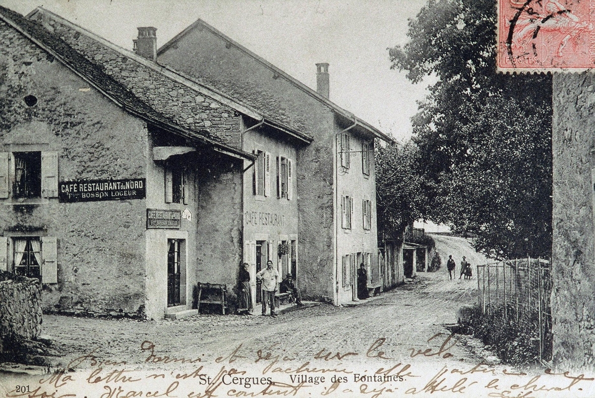 Les Fontaines