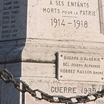 Monument Parvis de l Eglise 1